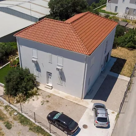 度假居 Villa Aquero *